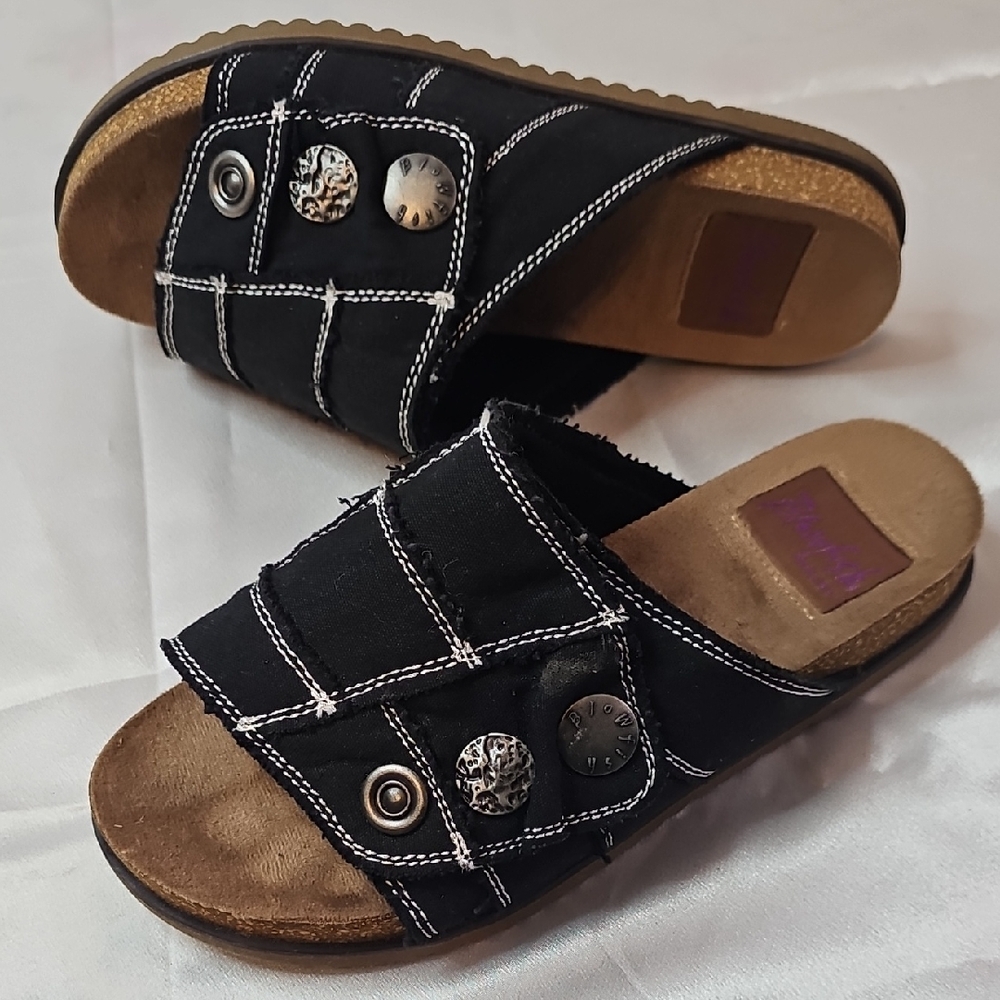 Stylish Black Sandals for Women